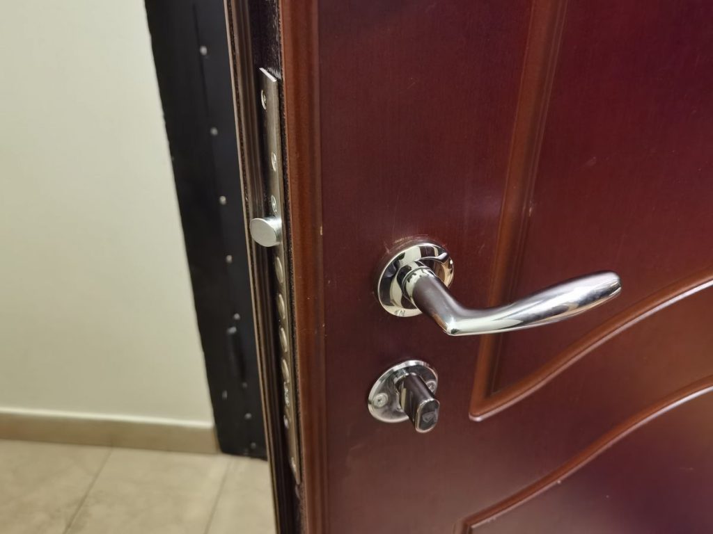 Установка новых ручек Hoppe